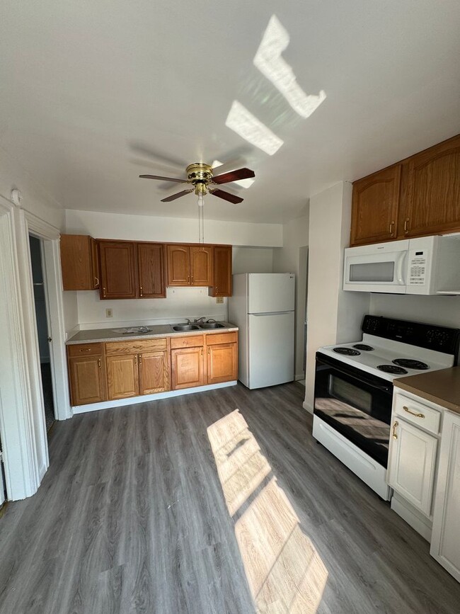 Photo - Charming 2 Bedroom, 1 Bath Apartment | Carlisle Area Schools!