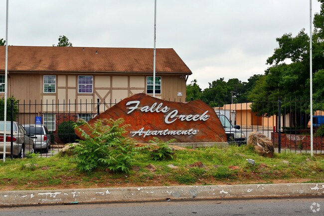 Falls Creek Apartments - Falls Creek Apartments