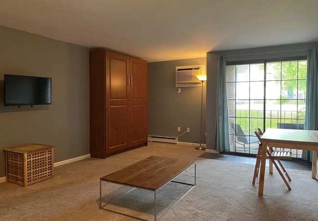 Photo - 42 N Main St Unit 50 Mews