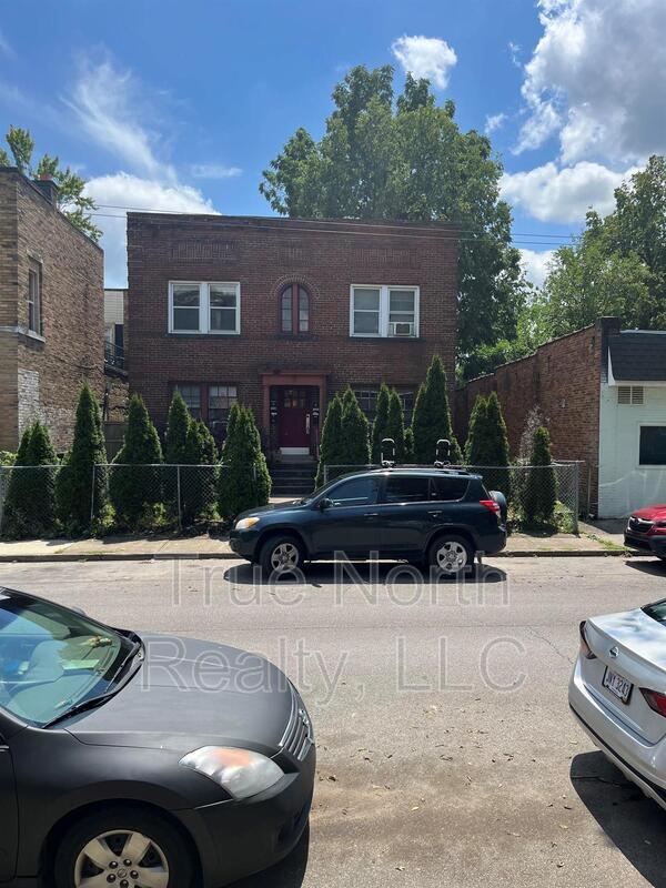 Photo - 1683 1/2 Oak Street