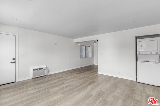Photo - 129 S Avenue 64 Unit 8