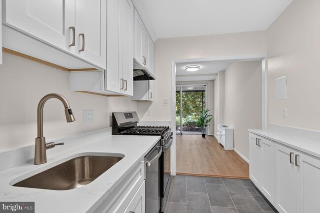 10500 Rockville Pike Unit G17