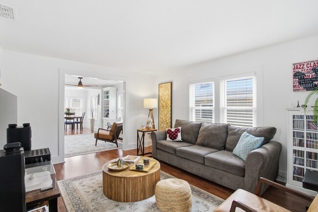 Photo - 748 Ruffner Ave