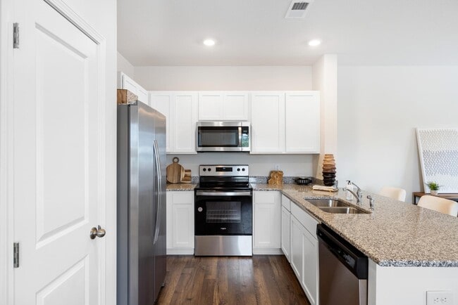 Photo - 42 Moon Rock Ct