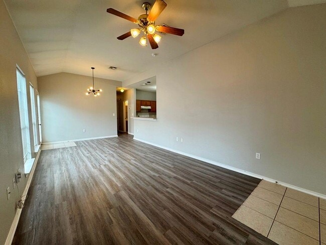 Photo - 1717 Constantino Cir
