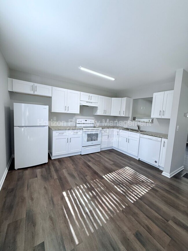 Photo - 6830 Crystal Cove Trail