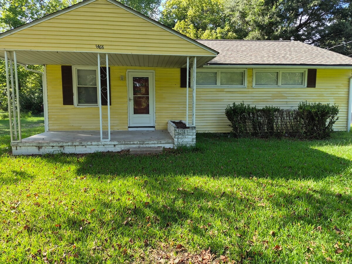 Photo - 6768 Pitt St