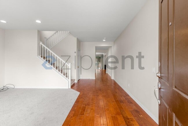 Photo - 10798 Rosemary Way