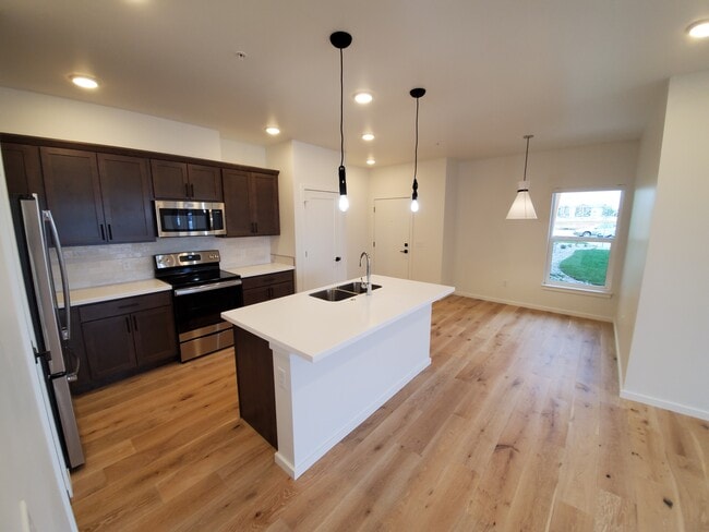 Photo - 2430 Tschache Ln