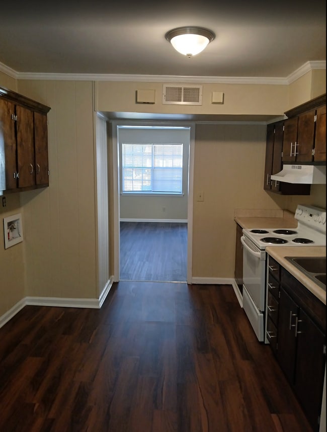 Photo - MOVE IN READY! NOW AVAILABLE!!! $0 SECURIT...