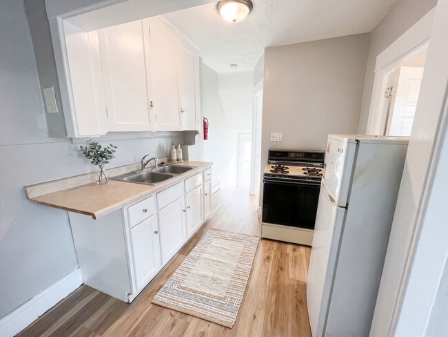 518-518 W 6th St Unit 516 1/2