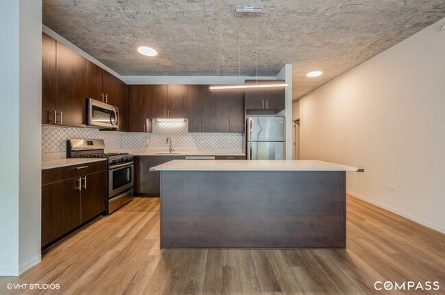 Photo - 1345 S Wabash Ave Unit 808