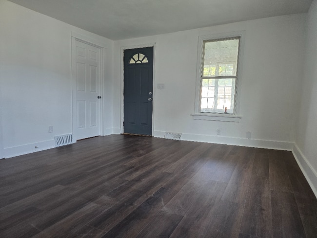 Photo - 441 N Pearl St