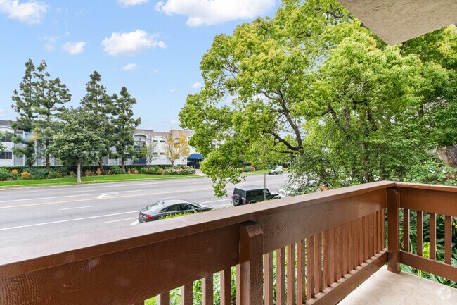 1BR, 1BA -750SF - Primary Bedroom Balcony