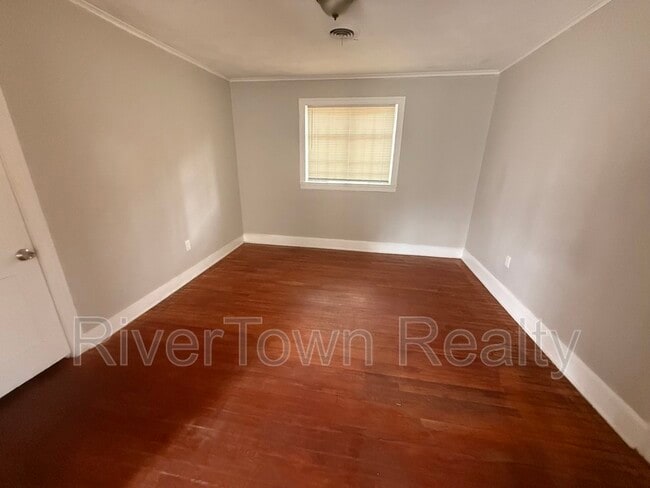 Photo - 719 Berclair Rd