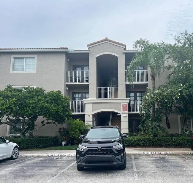 Photo - 5001 Wiles Rd Unidad 204