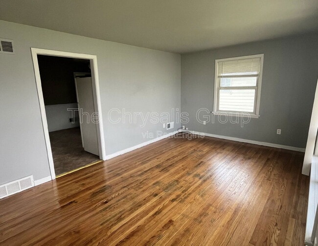 Photo - 309 Iowa Ave