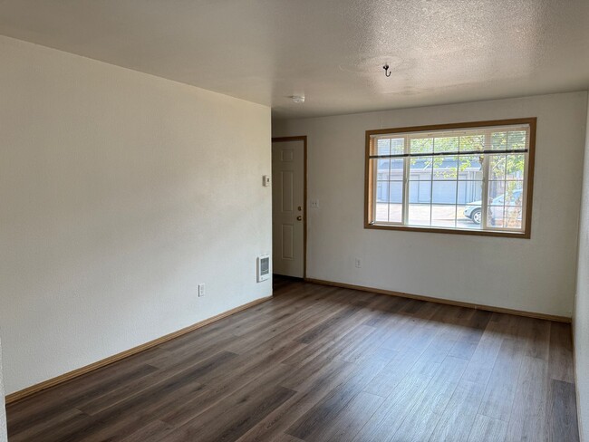 Photo - 117 Lea Ave