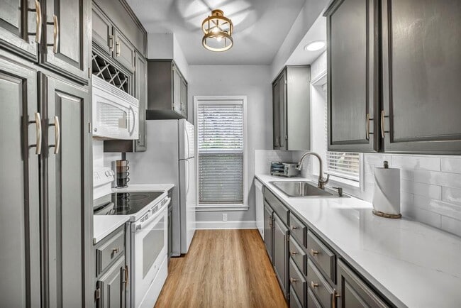 Photo - 5 Tournament Way Unit 1