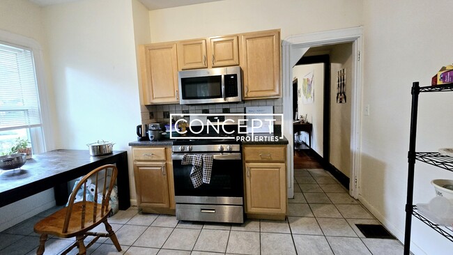 Photo - 139 College Ave Unidad 1CP Rental