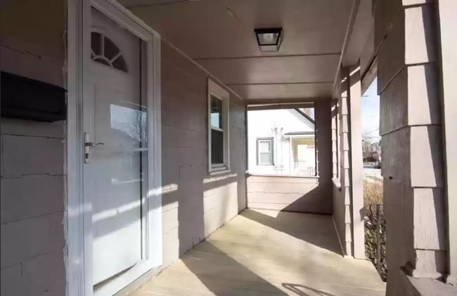 Photo - 14744 Athens Ave