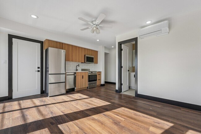 Photo - 65 Hackensack Plank Rd