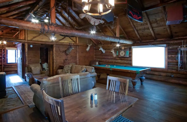 Photo - Discover Your Mammoth Haven in Old Mammoth...