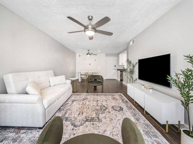 110 S Manhattan Ave Unit SI ID1369907P