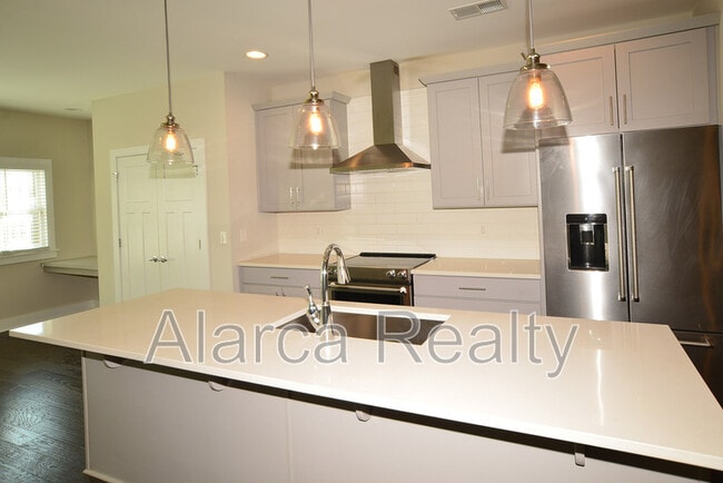 Photo - 129 Grandin Rd