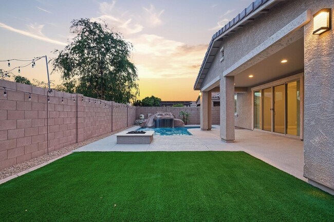 Photo - 23111 Via Del Oro