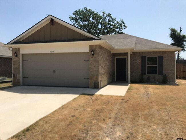 Building Photo - 17398 Stacy St Rental