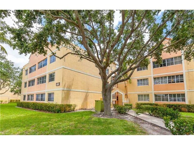 Photo - 6045 NW 186th St Unit #117