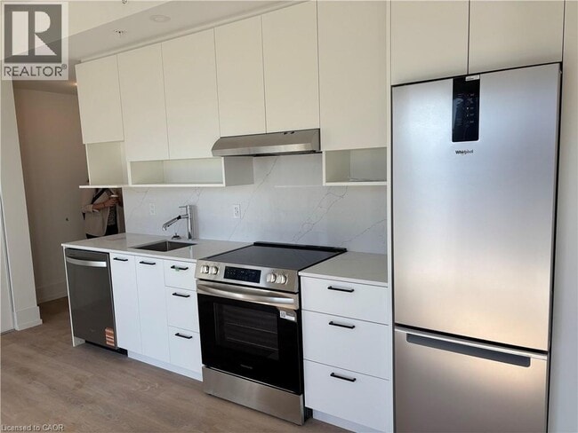 Photo - 206 King St W Unit 907