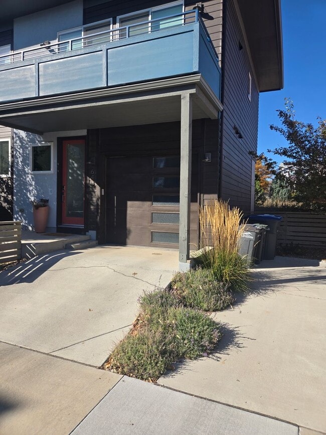 Photo - Lovely and  Immaculate 3 BR Home in Lafaye...