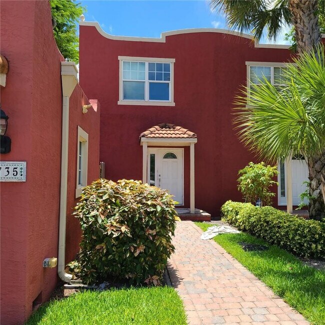 Photo - 735 NW 1st Ave