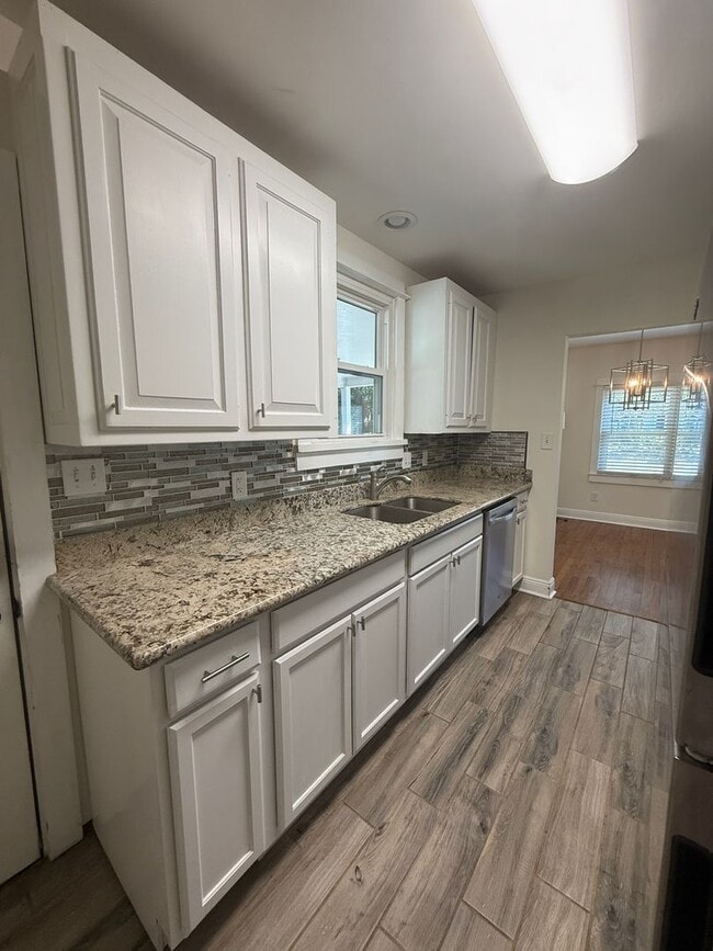 Photo - Updated Cottage Home in the Southdowns are...