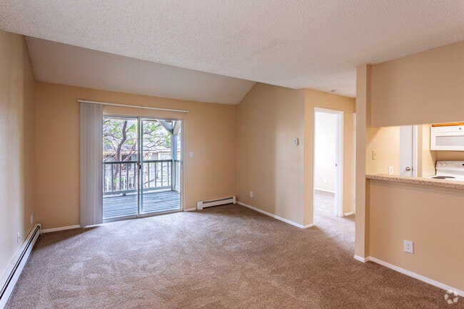 1BR, 1BA - 531 SF