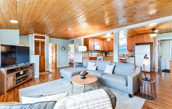 Photo - 7376 Birch Bay Dr