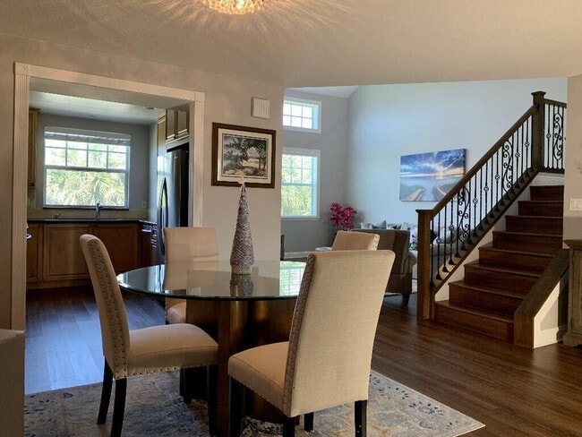 Photo - 605 Mainsail Cir