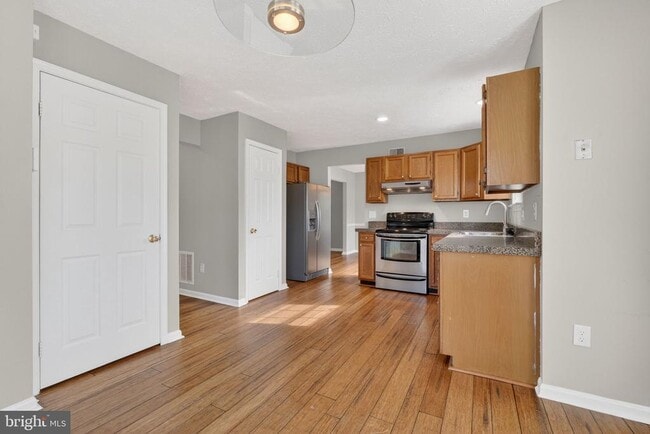 Photo - 8813 Francesca Dr