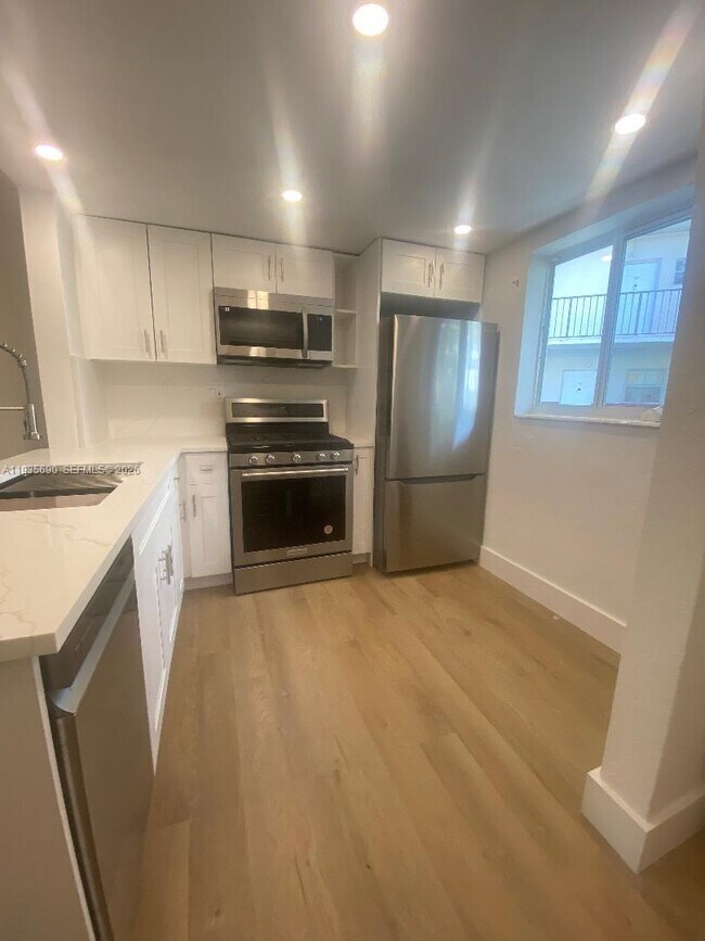 Photo - 8650 SW 67th Ave Unit 1018