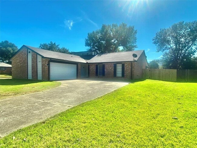 Photo - 14814 Croxton Dr House