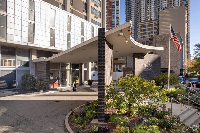 Entrance - The Tiara