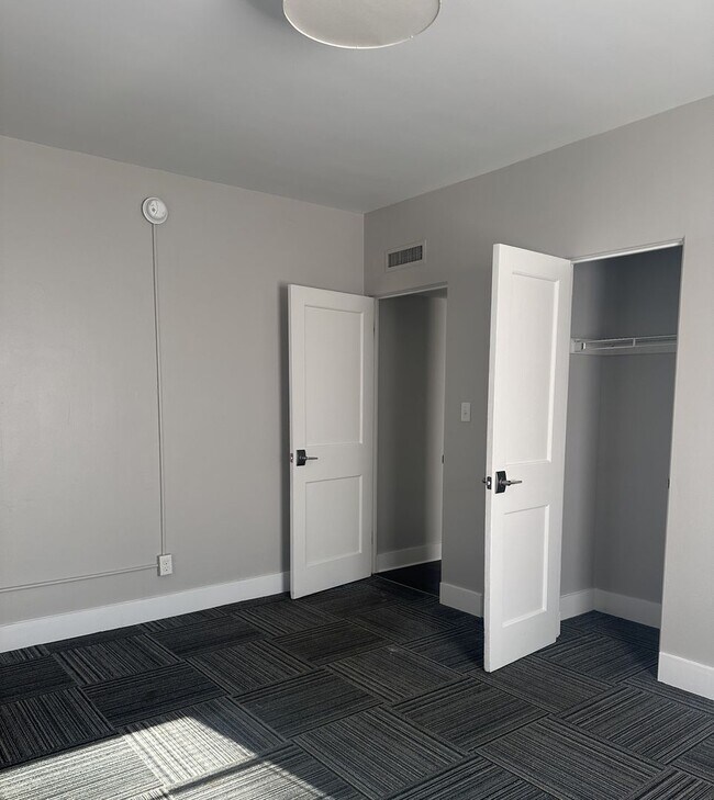 Grandview Apartments
