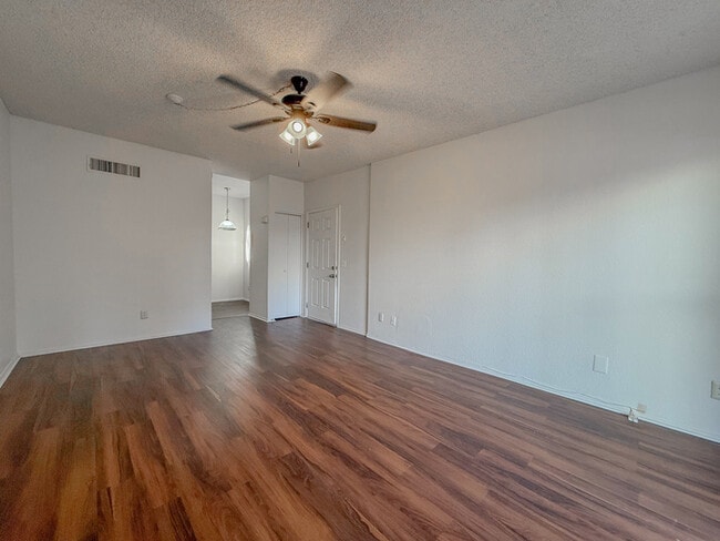 Photo - 2826 E Monte Cristo Ave Unit 102