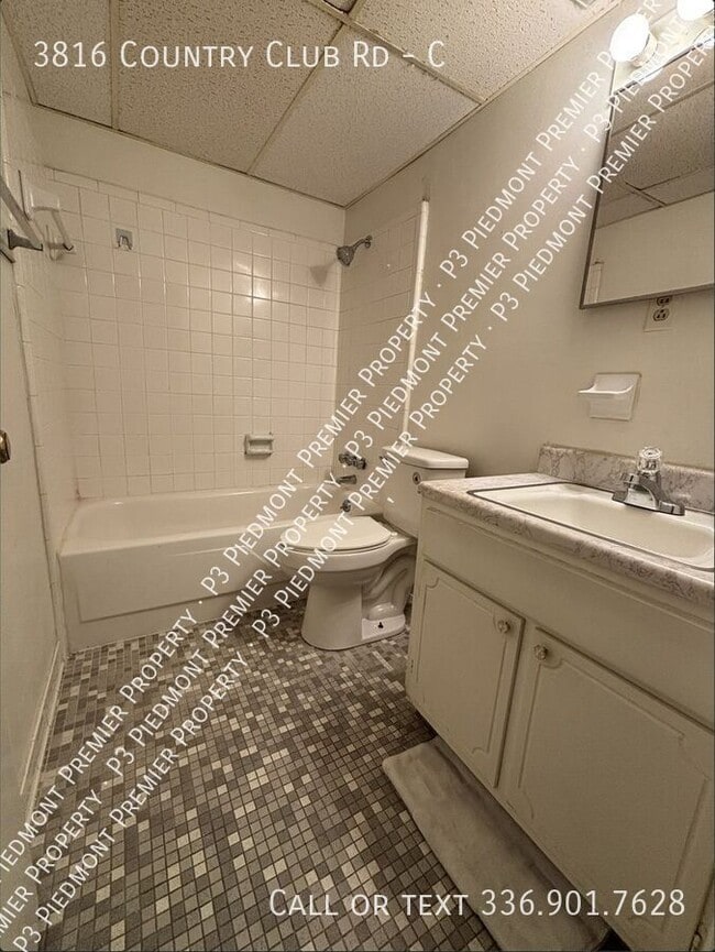 Photo - 3816 Country Club Rd