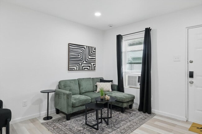 Photo - 2336 Minnie St Unidad SI ID1514812P