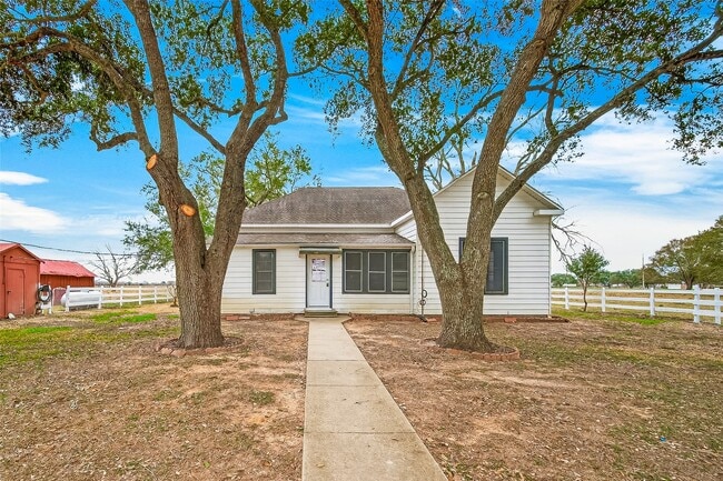 Building Photo - 1603 Blase Rd