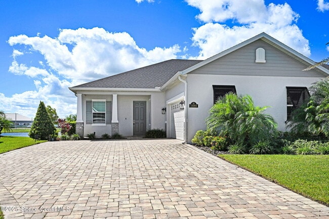 Building Photo - 2889 Avalonia Dr