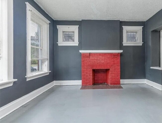 Photo - 5410 Emerson Ave